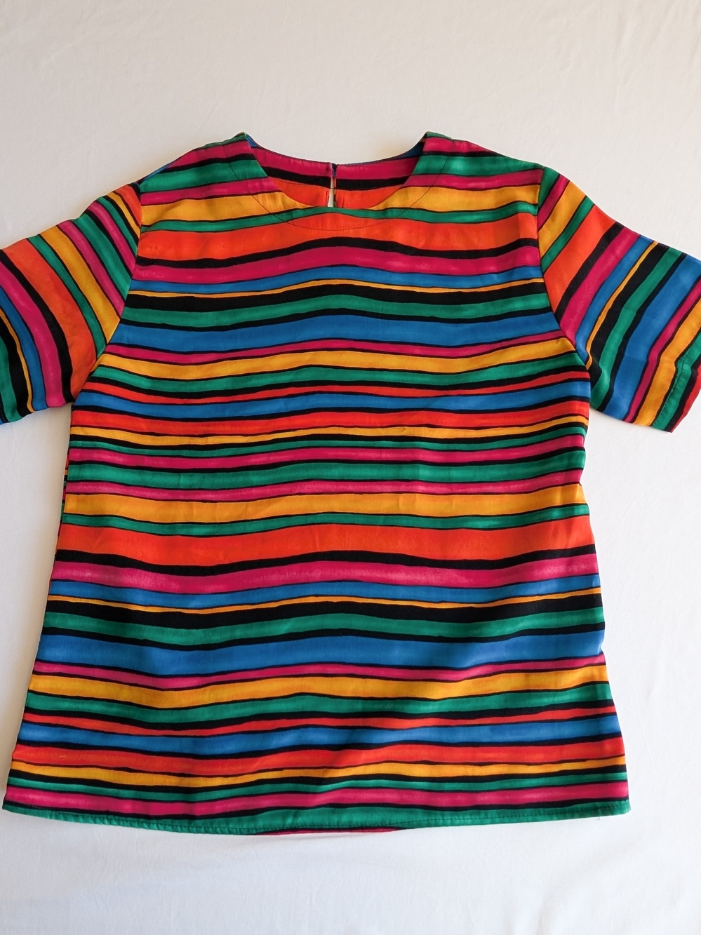 Renaissance Sportswear Vintage 80s Multicolor Striped Wavy Print Size M Petite